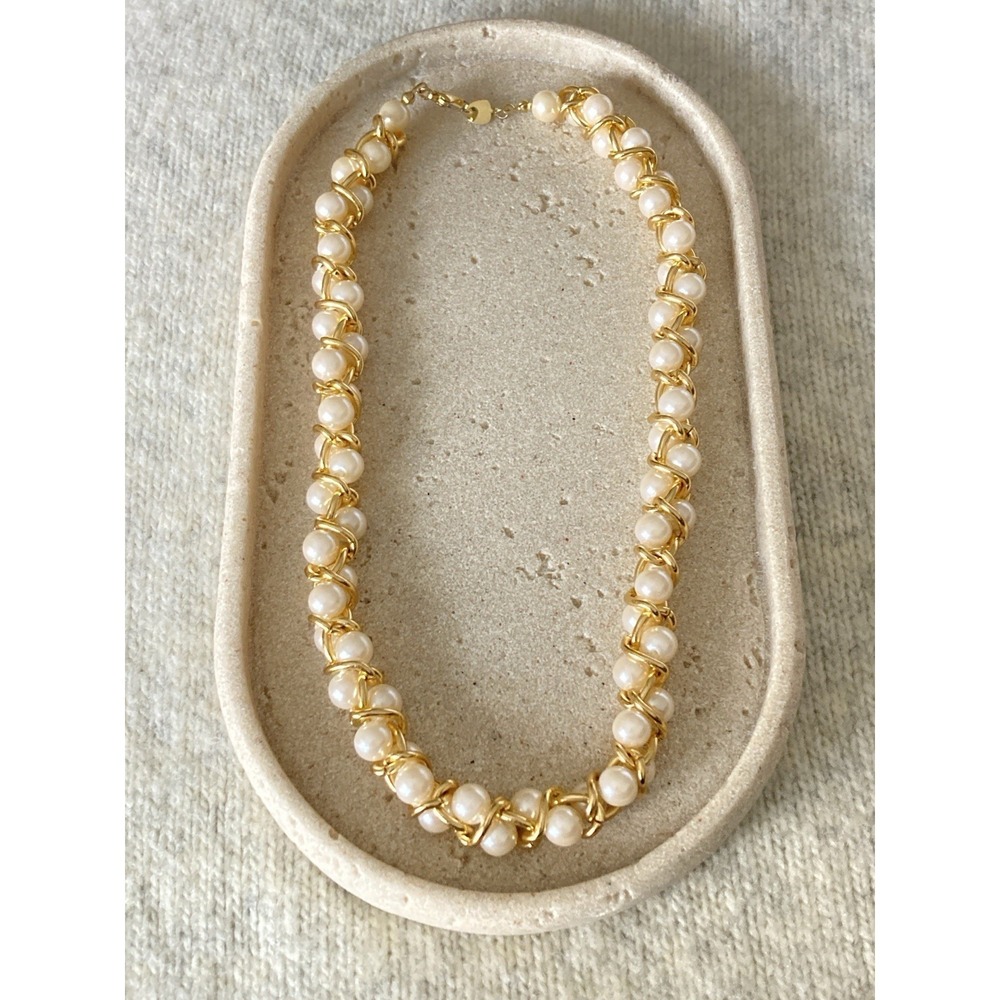 Vintage Korea Gold Tone Faux Pearl Collar Necklace Runway Glam Couture Romantic